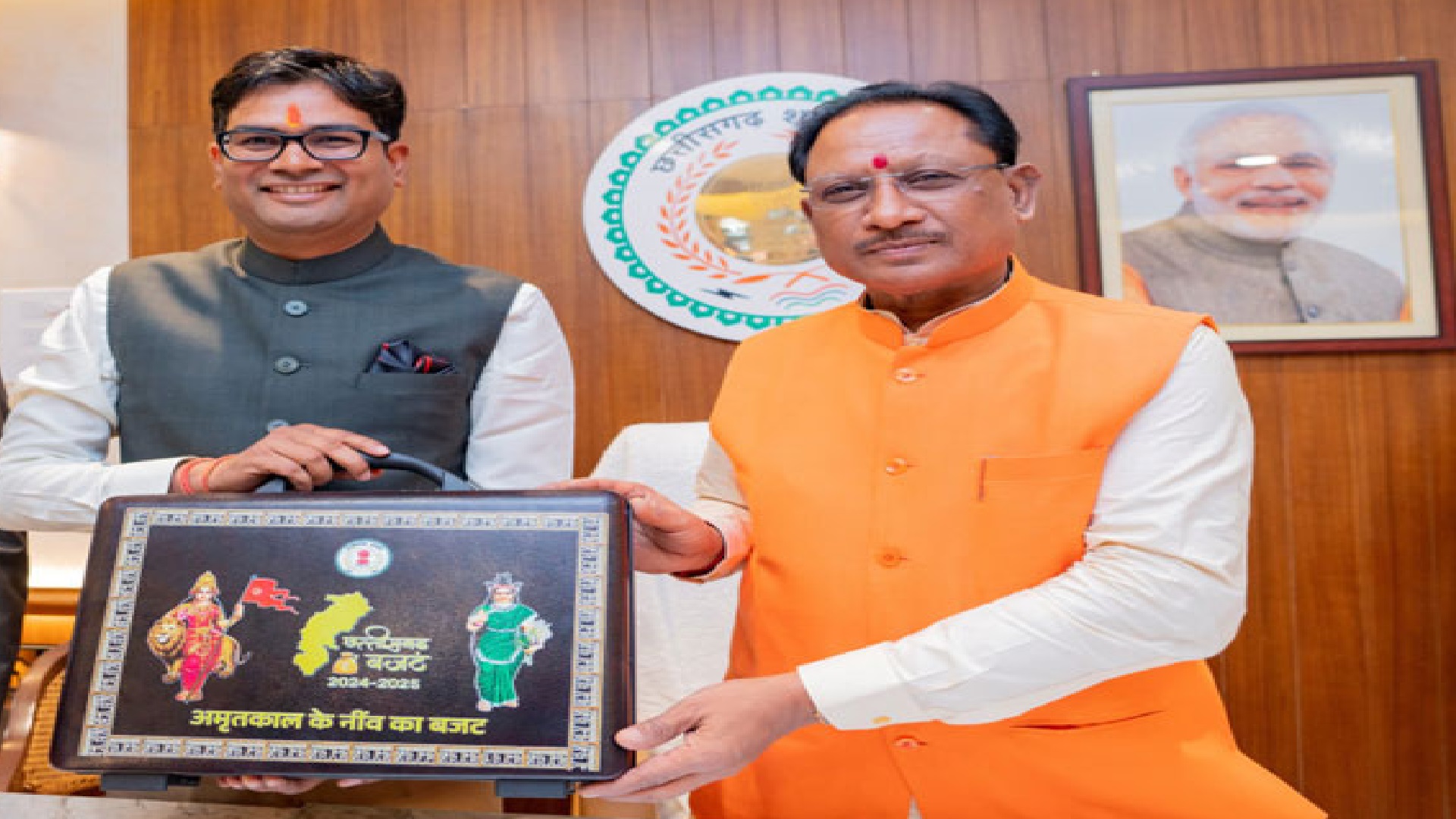 वित्त मंत्री ओपी चौधरी