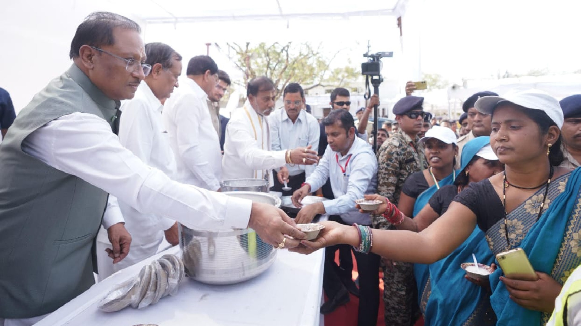 मुख्यमंत्री विष्णुदेव साय गिरौदपुरी मेला में हुए शामिल