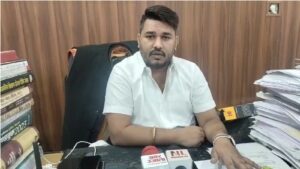 सालेम इंग्लिश स्कूल रायपुर धर्मांतरण मामला: नितिन बोले- जांच से बचने कर रहे धरना प्रदर्शन, पुलिस की ले रहे आड़