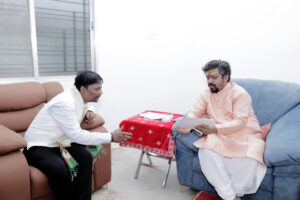 मां मातंगी दिव्यधाम पहुंचे कैबिनेट मंत्री केदार,प्रदेश के खुशहाली की कामना, प्रेमसाई महाराज से लिया आशीर्वाद