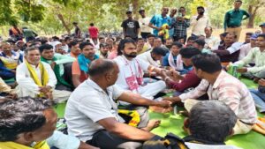 Gariaband : 500 ग्रामीणों ने PM मोदी को खून से लिखा खत